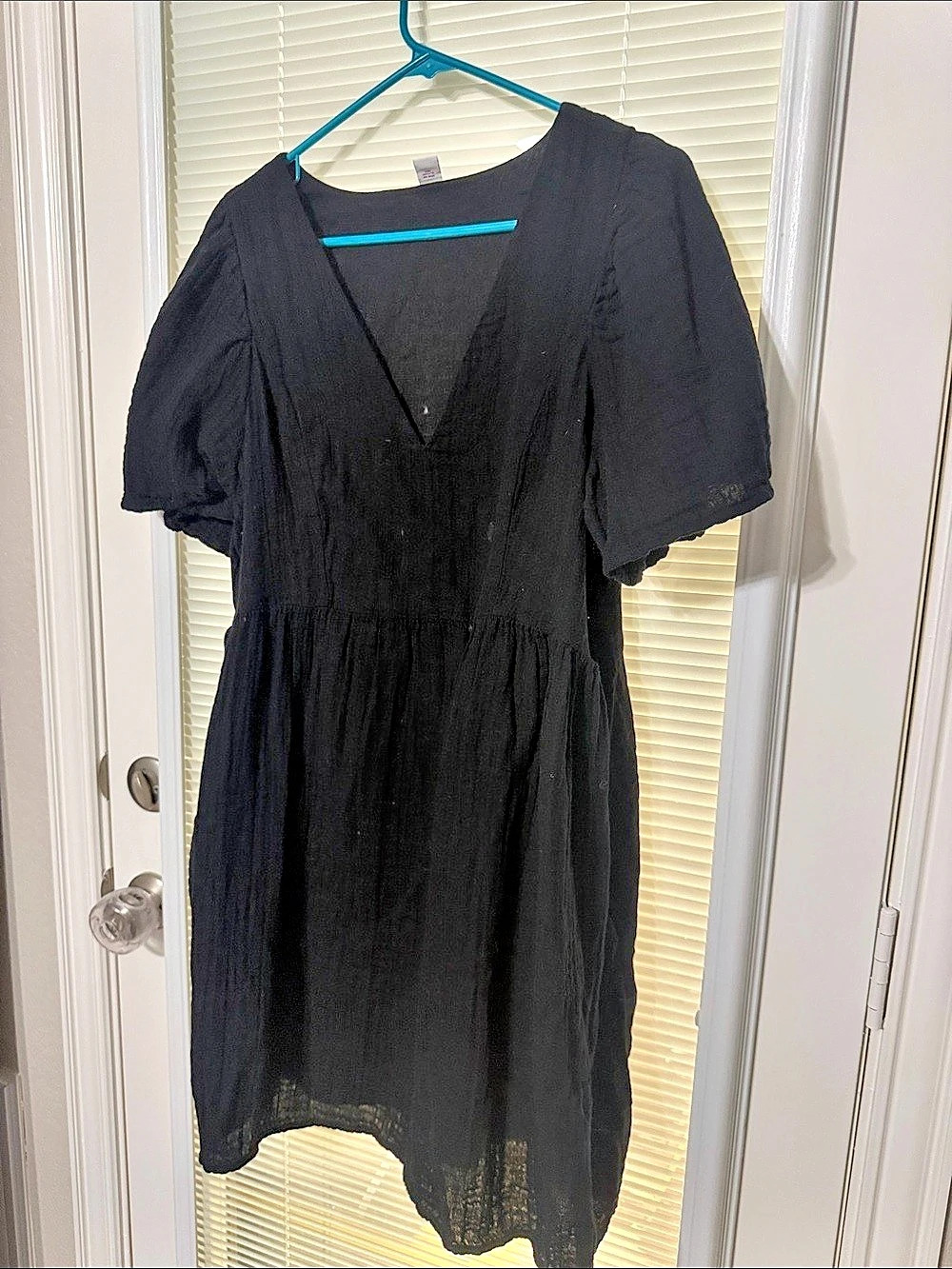 Old Navy Split-Neck Crinkle Gauze Mini Swing Dress Black Large